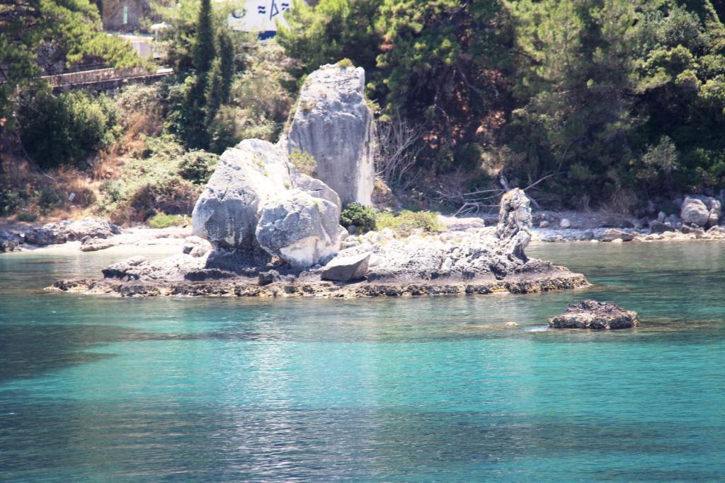 Hotel Anastazia Poros  Esterno foto