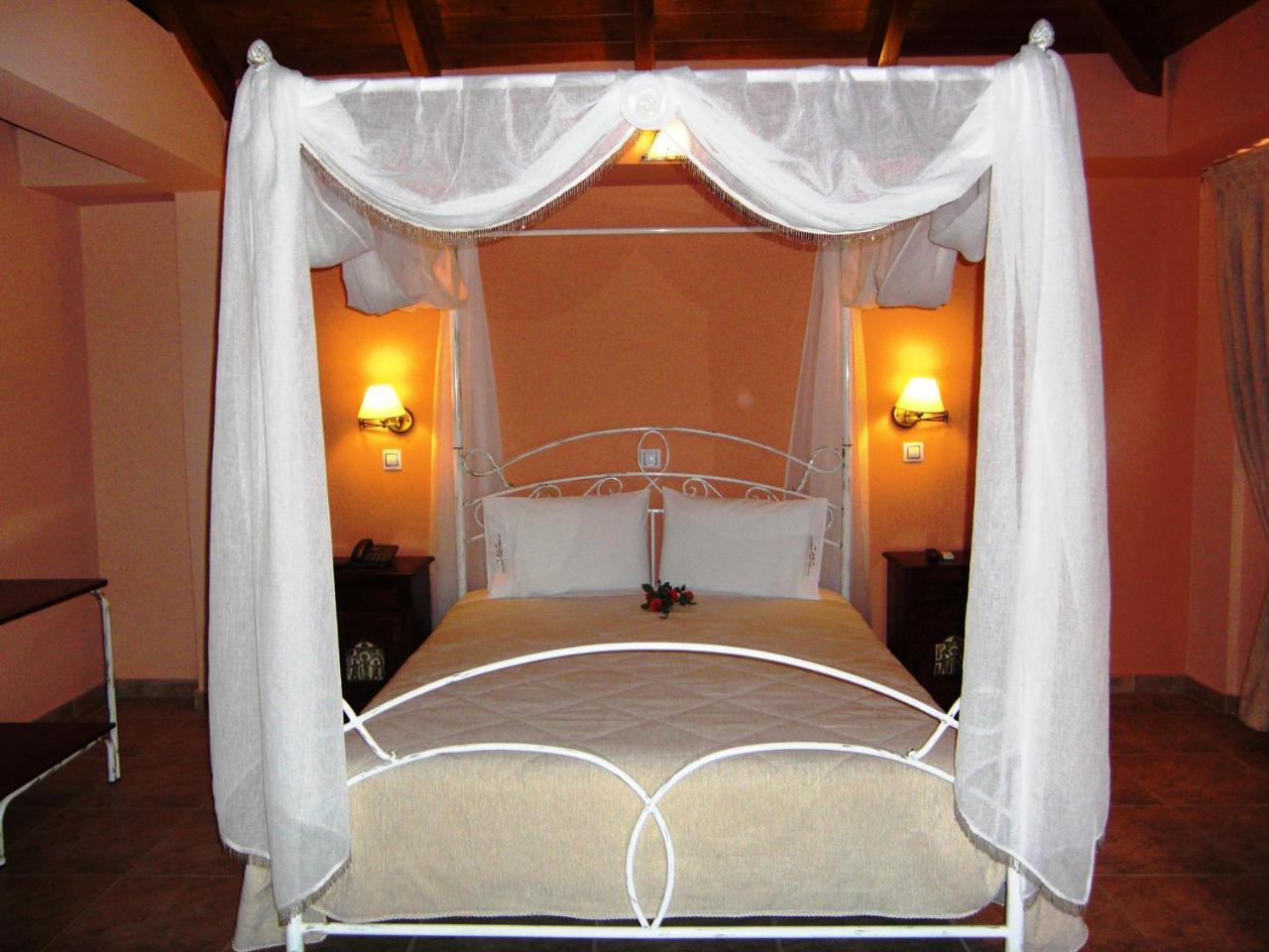 Hotel Anastazia Poros  Esterno foto