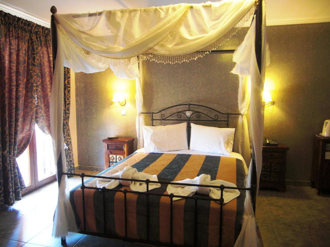 Hotel Anastazia Poros  Esterno foto