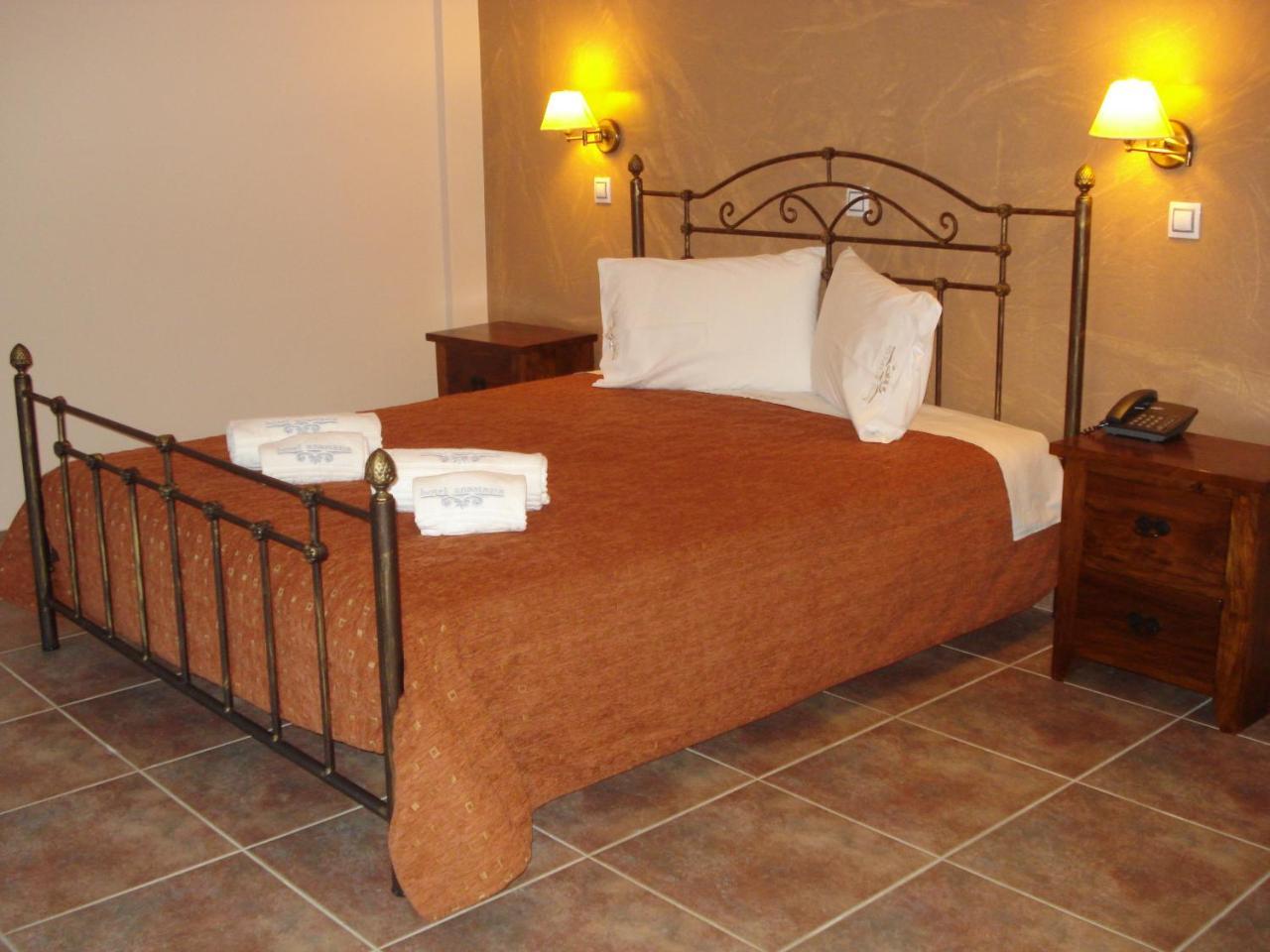 Hotel Anastazia Poros  Esterno foto